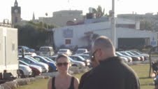 Zev witnessing to woman